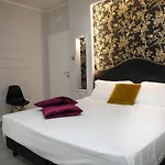 SH Costiera Luxury Rooms